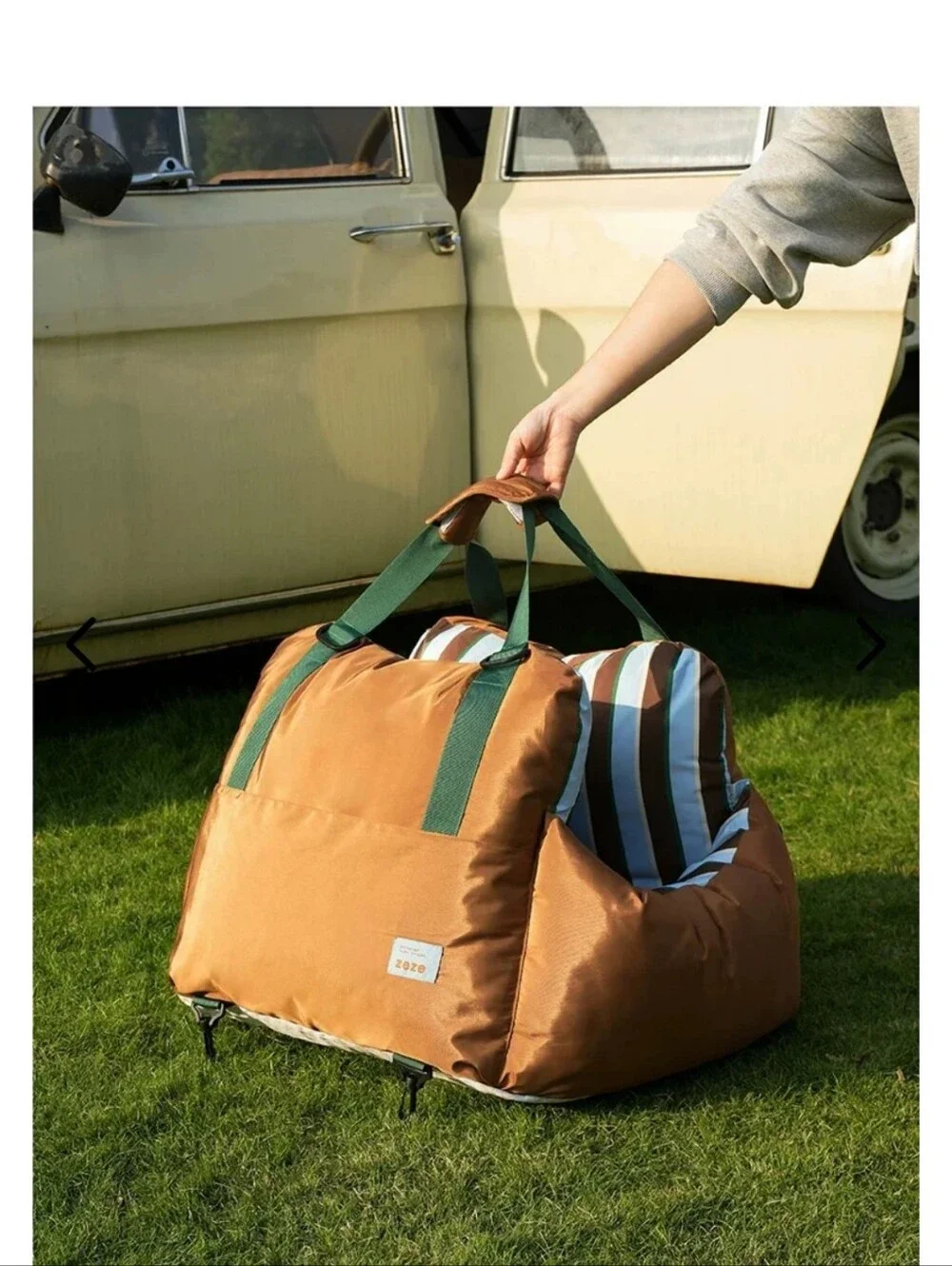 Striped Car Seat Pet Bed Zeze